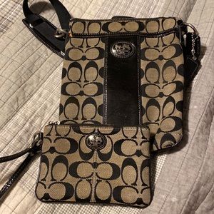 Couch shoulder small purse with matching wristlet